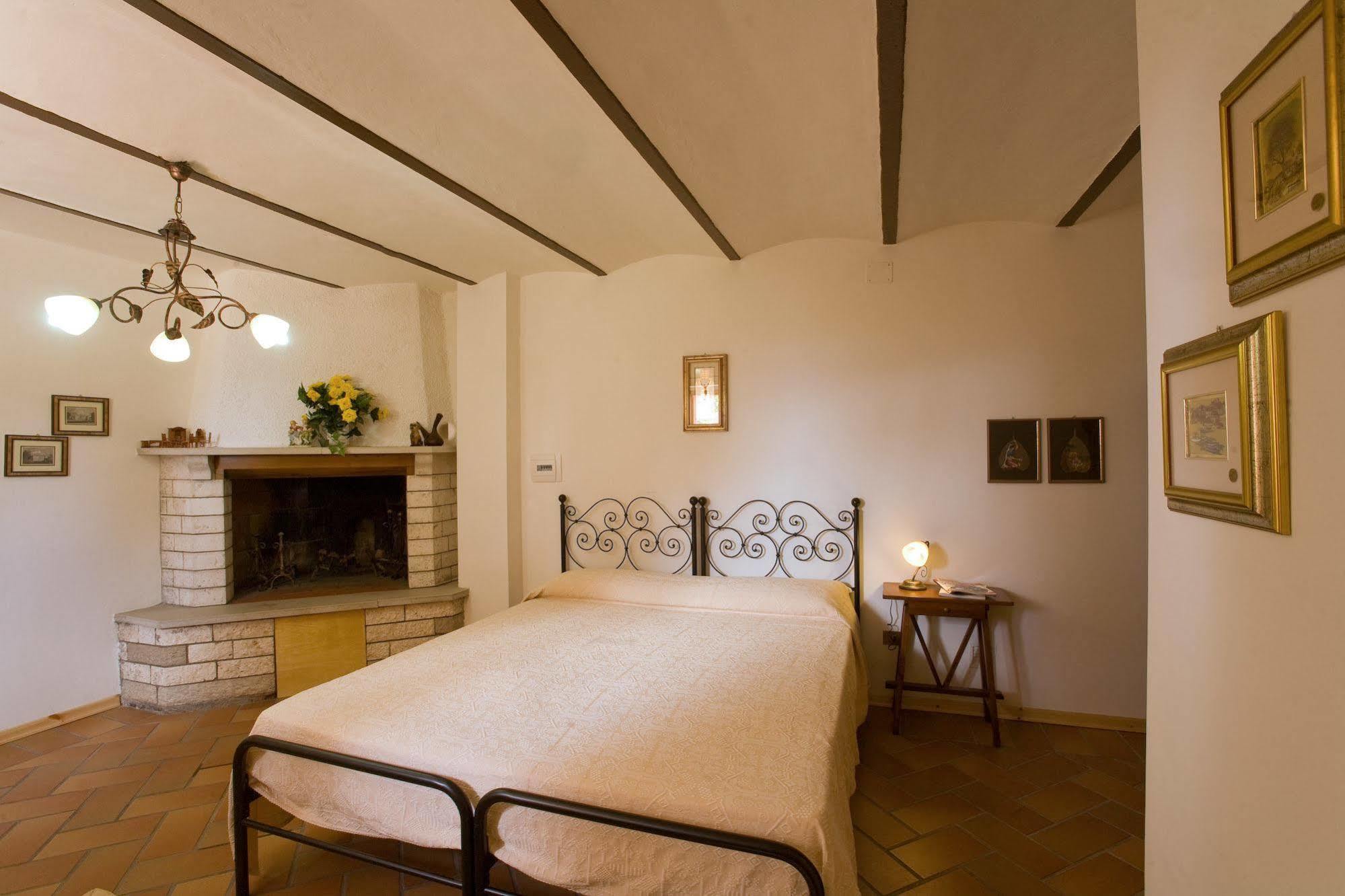 Villa Gioia Civita Fabriano Eksteriør billede